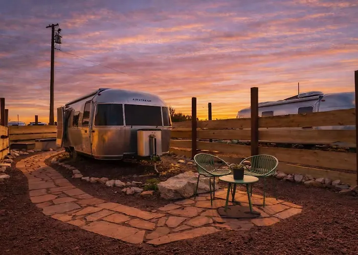 The Outpost Grand Canyon 3*
